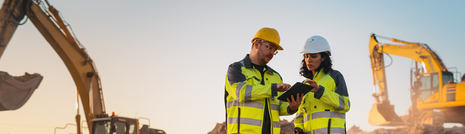 Senior construction professionals 
